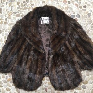 VTG 1950’s Mink(?) Collared Capelet
